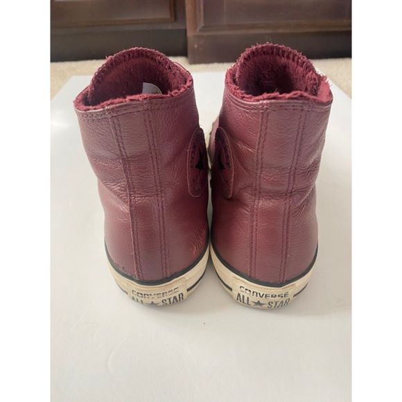 Fleece-Lined Leather Converse Chuck Taylor All Star Hi-Tops Sz 8.5 - Picture 4 of 8